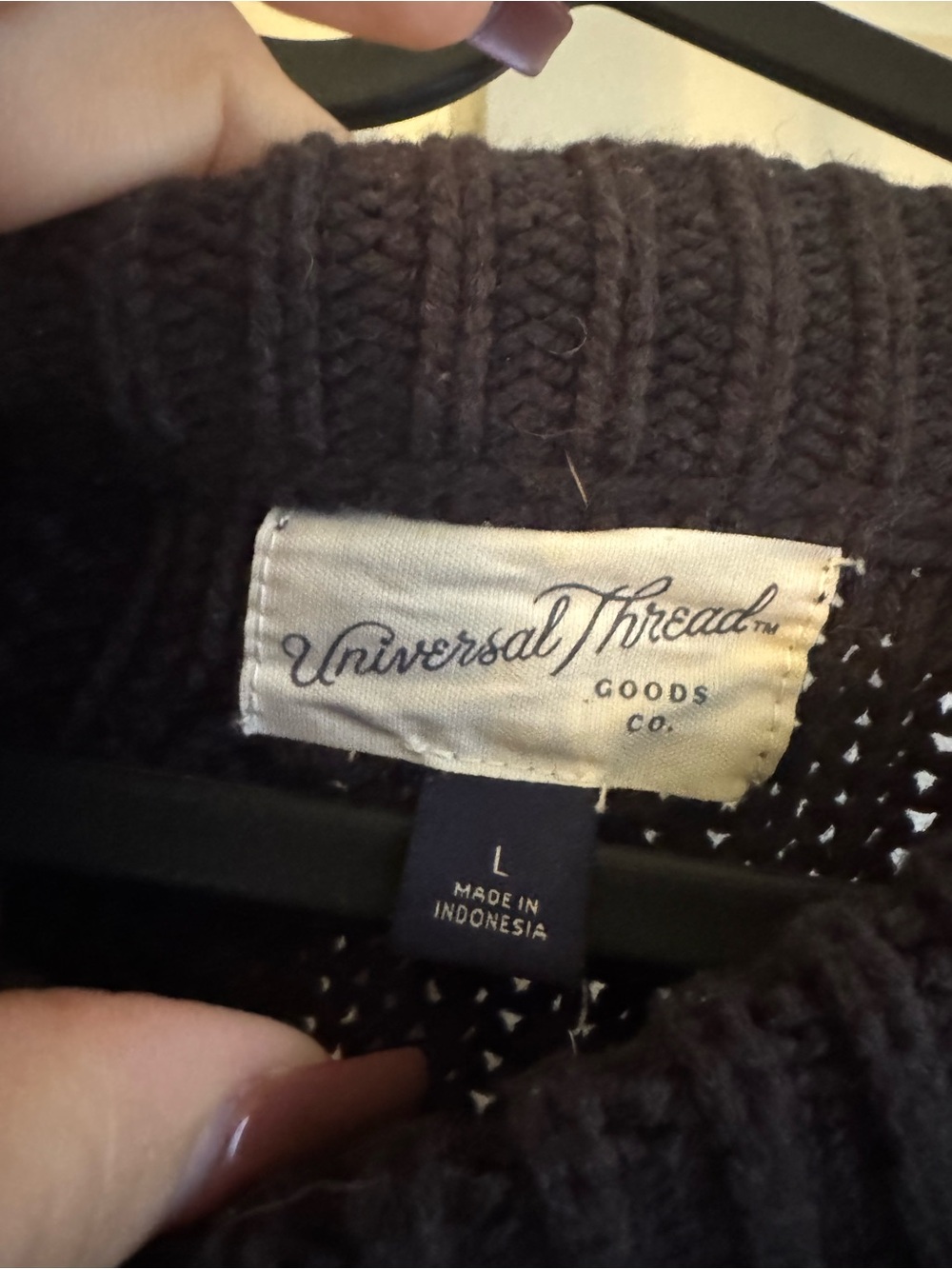 Universal Thread Ribbed Crewneck Sweater in Navy - Picture 3 of 3